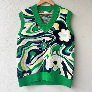 Aritzia Sunday Best | Floral Pullover Vest
